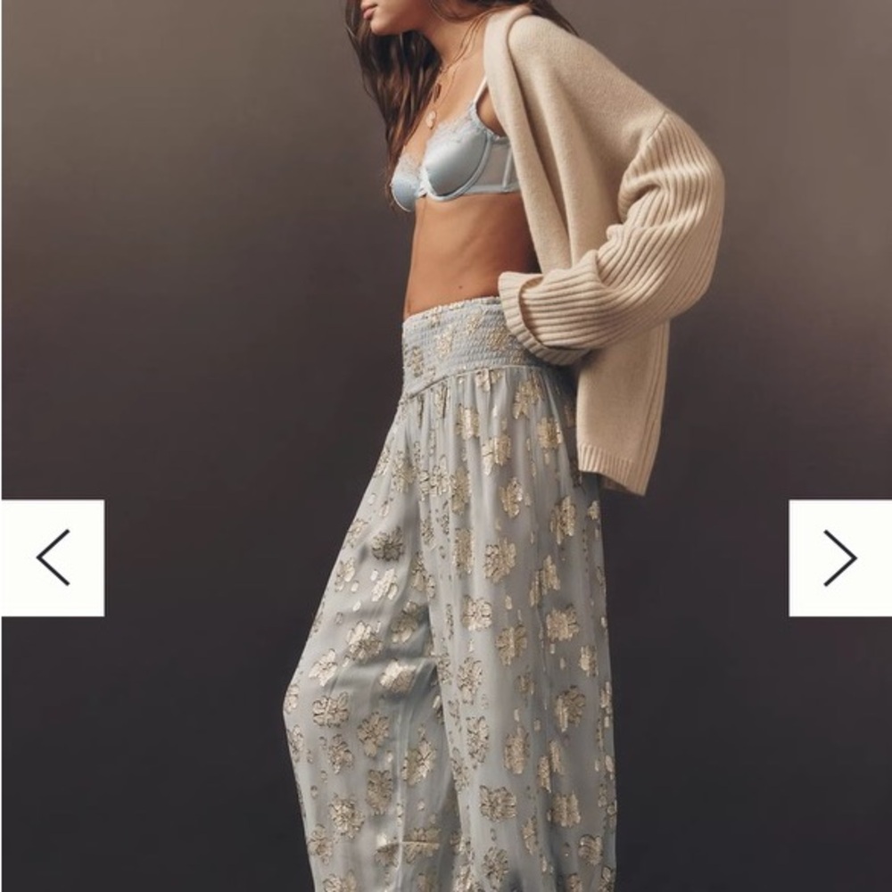 🆕 NWT by Anthropologie Deco Metallic Balloon  Pants with Gold Foil Detail - Picture 16 of 16